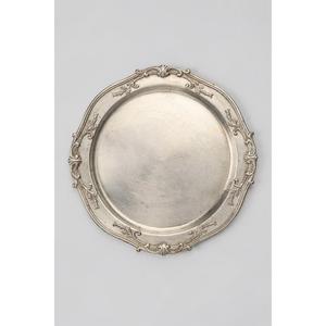 Floral <b>Border</b> Design Brass Charger Plates & Dishes Silver Dish Latest Arrival Food Grade <b>Metal</b> Plate For Serving Tableware Use - Product Image 2