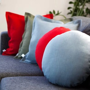 Housse de coussin carrée en lin uni décorative moderne pour canapé de salon - Product Image 1