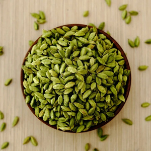 Gousse de cardamome verte naturelle indienne 6-7mm petite taille aromatique Elaichi épice entière fournisseur - Product Image 1