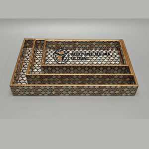 ชุดถาดเสิร์ฟลายเรขาคณิตสีน้ำตาล 3 ชิ้น ทำจาก MDF และกระดาษ ถาดซ้อนกันได้ สำหรับตกแต่งบ้านสไตล์โมเดิร์นและใช้เสิร์ฟ - Product Image 6