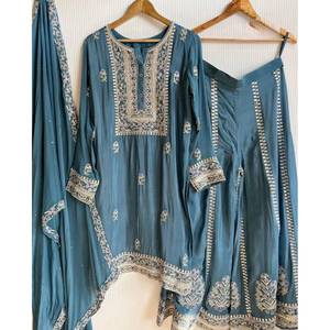 ผ้าไหมเทียมปักลายด้วยด้ายบนวังพร้อมเสื้อผ้าท้องฟ้า dupatta - Product Image 3