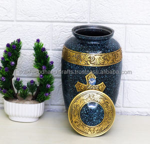 Urnas para adultos de latón de nuevo diseño, urnas hechas a mano para urnas decorativas para hombres y mujeres, urnas funerarias con alta calidad - Product Image 1