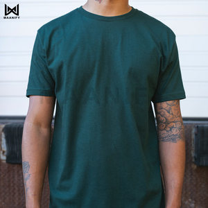 T-shirt Homme Vintage Vert Délavé à l'Acide, Coupe Ample Streetwear, Col Côtelé Épais, Personnalisable MAANIFY - Product Image 1