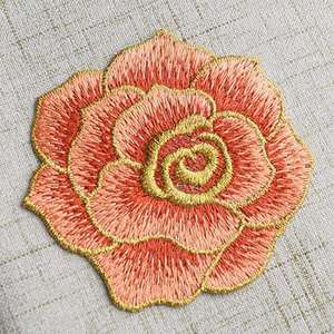 Patch brodé à motif floral en tissu sergé, différentes couleurs, personnalisable, matière douce, dernier design, nouveaux patchs brodés - Product Image 4