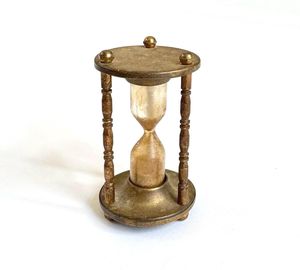 Reloj de Arena de Latón Premium Hecho a Mano, Elegante Reloj de Arena Decorativo para Oficina, Escritorio, Hogar, Mesa, Artículo Coleccionable, Regalo - Product Image 1