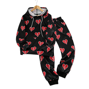 With Wholesale Rate Good Supplier Comfortable Soft Touch Material 2 Pcs <b>Set</b> Men Heart Graphic Hooded And Pants Tracksuits - Product Image 1