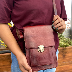 2024 nouveau Vintage peau de vache hommes sac à main Buffalo en cuir véritable bandoulière unique sac à bandoulière en cuir véritable sacs à bandoulière pour les femmes - Product Image 2