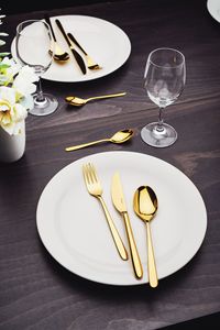 Couverts de prestige pour les grandes célébrations, conçus pour une mise en scène de table sophistiquée et un style de vie haut de gamme. - Product Image 3