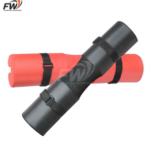 Almohadilla de espuma para barra con logo personalizado y cubierta de PU para sentadillas, empujes de cadera, entrenamiento de glúteos, cojín protector de barra antideslizante de cuero PU. - Product Image 3