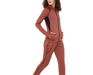 Derniers vêtements de sport pour l'entraînement et le jogging, nouveaux designs pour femmes avec logo personnalisé, fabricant de vêtements de survêtement, best-seller - Product Image 2