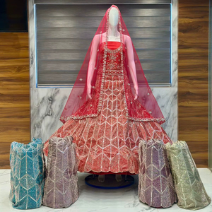 Lehenga Roja Nupcial Directo de Fábrica con Pedrería Pesada y Bordado de Zarkan, Traje de Boda Indio-Pakistaní, con Patta de Lona y Cancan, OEM - Product Image 1