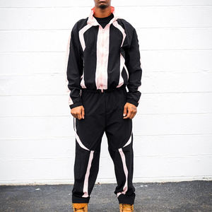 ชุดเซ็ทลำลองน้ำหนักเบา ผ้าไนลอน 100% แห้งเร็ว แบบ 2 ชิ้น เสื้อฮู้ดมีเชือกผูก กางเกงจ็อกเกอร์ กันลม - Product Image 6