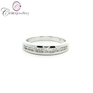 Classic 18K AU750 Solid White & Yellow <b>Gold</b> Wedding Band with Natural Channel <b>Set</b> Round Diamond Direct Factory for Parties - Product Image 1