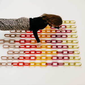 Customized Modern Acrylic Chain Wall Accents Handmade Modern Ornamental Resin Hanging for Home Decor Diwali Festival Ready - Product Image 1