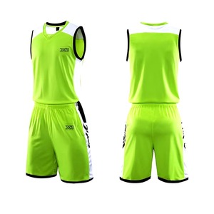 Ensemble d'uniformes de basketball personnalisés pour les professionnels, tissu léger, technologie de séchage rapide, service d'impression de logo, nom et numéro complets - Product Image 6