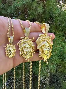 จี้หัวเมดูซ่าเงินแท้ 925 ชุบทอง ประดับเพชร สร้อยคอเมดูซ่าทรงผมงู สไตล์ฮิปฮอป เครื่องประดับตำนานเทพเจ้ากรีก ของขวัญ - Product Image 3