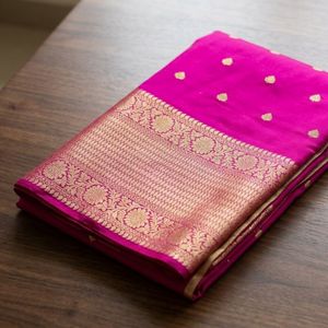 Duppatta de Seda Banarasi, Tela de Satén Elegante para Vestimenta Tradicional India - Product Image 6