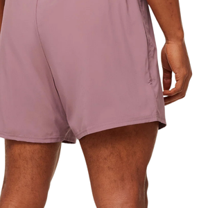 Shorts de sport athlétiques pour hommes, coupe slim 5 pouces, légers, pour l'entraînement et la course, rose calme - Product Image 6