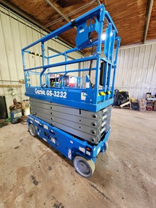 Plataforma Elevadora Móvil Hidráulica de Tijera Eléctrica Genie GS-3232 Usada, 100 kg, 10 m de Altura, Construcción de Aluminio, Almacén - Product Image 6