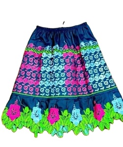 Fabricant OEM Jupe de haute qualité 100% coton avec broderie personnalisée Jupes longues à taille haute pour femmes - Product Image 1