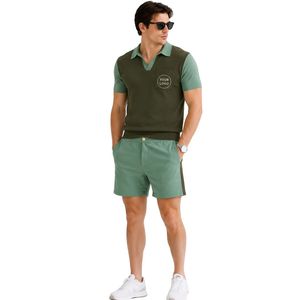 Ensemble polo et short pour homme vert olive et vert sauge, poche contrastante, tenue décontractée d'été en deux pièces, logo personnalisé, qualité supérieure - Product Image 1