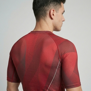 Men's Red Geometric Pattern Short Sleeve Compression Shirt O-Neck Quick Dry Slim Fit Sporty Athletic Performance Top - Product Image 6