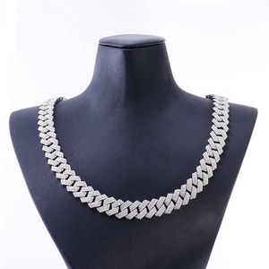 Collar de Cadena Cubana de Lujo con Diamantes de Moissanita Estilo Hip Hop de Proveedor Indio, con Acabado Duradero y Efecto de Brillo Intenso, en Venta - Product Image 1