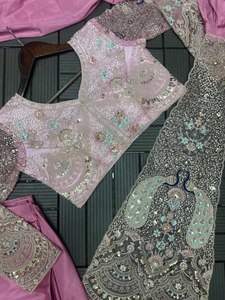 2026 Ensemble Saree en Soie Prêt-à-Porter, Style Traditionnel, Broderie de Paon et Travaux de Paillettes Riches, pour Mariage et Fêtes, Hiver/Été - Product Image 5