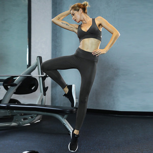 Ensemble de yoga décontracté personnalisé pour femme, avec leggings de fitness dos nageur et haut de sport taille haute extensible, 2 pièces - Product Image 2