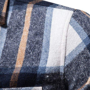 Camisa de franela cálida y cómoda para hombre, OEM ODM, con diseño clásico a cuadros, manga larga, con botones, para trabajo, uso casual y actividades al aire libre. - Product Image 5