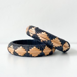 Brazalete de ratán trenzado a mano, aceptado por ODM, para hombre y mujer, brazaletes de madera sostenibles. - Product Image 4