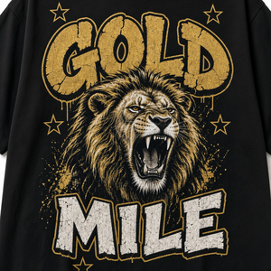 Camiseta de Manga Corta Oversize con Estampado de León Gold Mile, Estilo Urbano para Hombre, Corte Jersey, Cuello Redondo Negro - Product Image 3