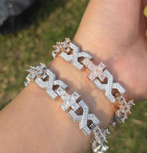สร้อยข้อมือเงินประดับมอยส์ซาไนต์ ดีไซน์หรูหราสง่างาม สำหรับผู้หญิง ของขวัญแฟชั่นสำหรับงานแต่งงาน งานปาร์ตี้ และสวมใส่ในชีวิตประจำวัน - Product Image 3