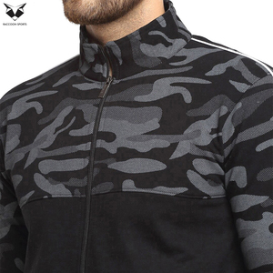 Conjunto Deportivo Negro para Hombre, Producto de la Más Alta Calidad, Tela de la Mejor Calidad, Sudadera con Cierre y Cuello Alto Personalizado - Product Image 6