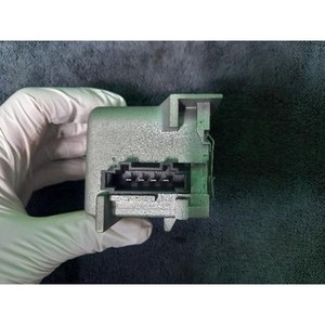 ECU และโมดูลคอมพิวเตอร์มือสอง ระดับ B รุ่น A1695452932 - Product Image 3