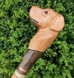 Canne de marche en bois sculptée à la main de luxe, design rustique, écologique, cadeau de retraite pour hommes, utilisation multifonctionnelle en extérieur - Product Image 5