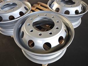 Nuevas Llantas de Aleación de Aluminio de Alta Calidad 5X112 5X120 para Howo M2-M5 AMG RS de 18-22 Pulgadas, Color Plateado, Diseño Cóncavo - Product Image 2