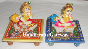 Conception naturelle et meilleure Sculpture en marbre du dieu Hindu seigneur Shri Krishna Ji pour la décoration de la maison et les cadeaux - Product Image 3