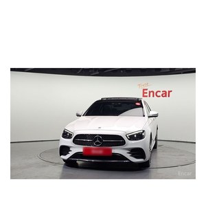Mercedes-Benz Classe E E350 4MATIC AMG Line 2023, 42 245 km, boîte automatique, sièges en cuir, conduite à gauche, caméra de recul - Product Image 3