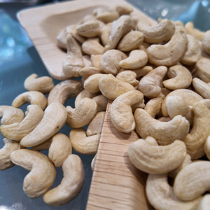 Nueces de Anacardo Blancas Orgánicas USDA/EU W320 Origen Vietnam Procesadas Naturalmente para la Elaboración de Alimentos Premium y Mercados de Exportación - Product Image 6