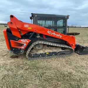 รถตักล้อยางขนาดเล็ก Kubota SVL75-3 รุ่นใหม่ปี 2024 พร้อมเครื่องยนต์ มอเตอร์ ปั๊ม เกียร์ ชุดเกียร์ ลูกปืน และชิ้นส่วนสำคัญอื่นๆ - Product Image 1