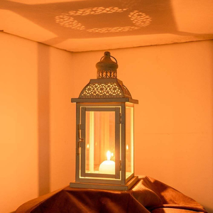 Farol de Madera Ecológico de Diseño Elegante con Toque Moderno para Decoración Acogedora del Hogar y Eventos - Product Image 2