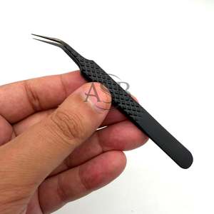 แหนบปลายแหลมสีดำด้านสำหรับต่อขนตา สแตนเลสสตีล จับแน่น ทนทาน - Product Image 2