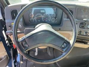 Camion tracteur diesel à couple élevé 6x4 pour le transport routier de marchandises lourdes et la logistique commerciale - Product Image 6