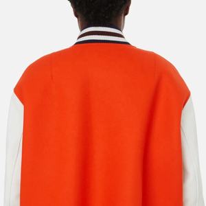 Nouvelle Vente Chaude Hiver Blouson de Baseball Universitaire Style Urbain Coupe-Vent avec Patchs Brodés en Chenille et Manches en Cuir Véritable - Product Image 6