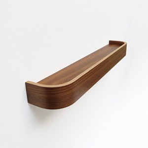 Elegante Estante de Pared de Madera de Nogal - Estantes de Pared de Madera Hechos a Mano al por Mayor - Product Image 1