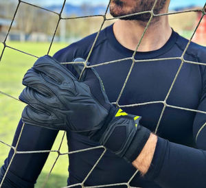 Guantes de Portero de Látex Transpirables e Impermeables con Protección Completa para los Dedos, Soporte Profesional para la Muñeca y Agarre en la Palma para Absorción de Impactos - Product Image 5