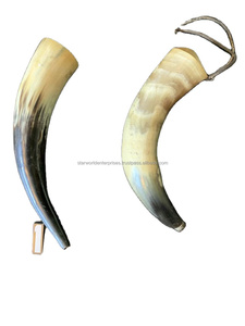 Vaso de cuerno tallado a mano Cuerno de hidromiel vikingo Ren faire Tankard Cuerno Cerveza y vino Dirking Disponible en cantidad a granel de la India - Product Image 2