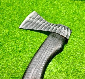 Hacha Vikinga Thewizcrafts Hecha a Mano, de Acero Industrial con Alto Contenido de Carbono, Mango de Madera de Palisandro, Funda de Cuero, Personalizada, 1.5 kg - Product Image 3