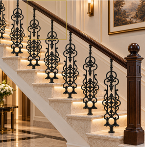 Panneau de rampe d'escalier en fer forgé orné, décorations en volutes, meneaux et balustres métalliques décoratifs pour rénovation d'escalier intérieur - Product Image 2
